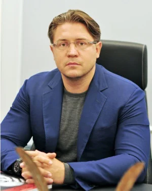 Александр Карабанов