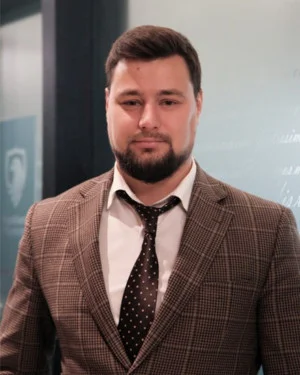 Максим Образцов